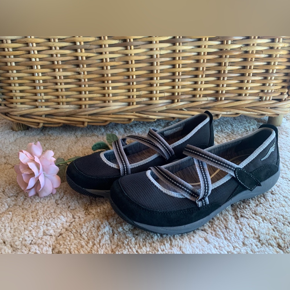 Dansko Black Mary Jane Sneakerina “Hazel” - Picture 3 of 15